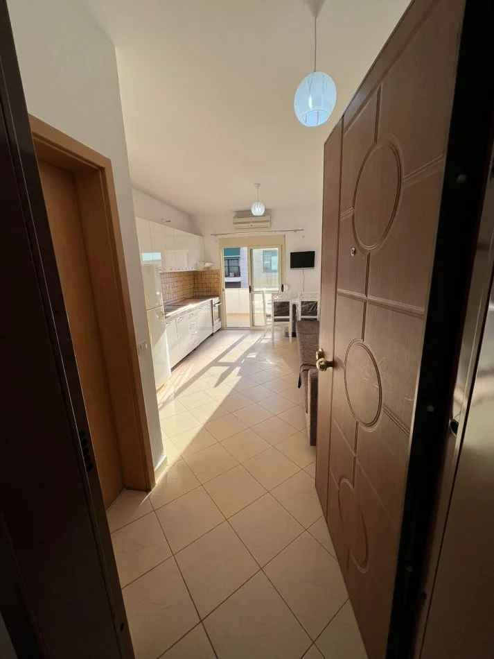 Tirane, Apartament 1+1 per shitje Kati 4, 56 m² 146.000 € (Petro Nini)