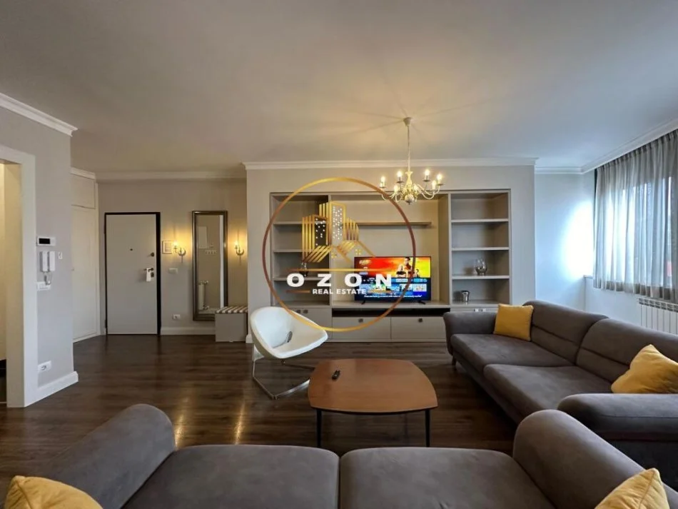 Super Apartament 2+1+2 për Qira tek Liqeni !