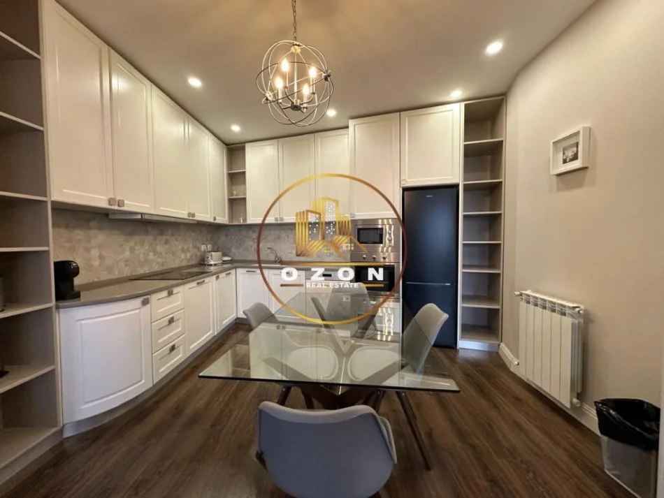 Super Apartament 2+1+2 për Qira tek Liqeni !