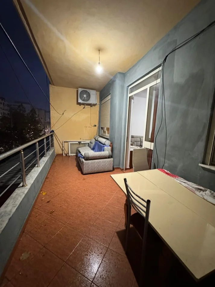 Durres, jepet me qera apartament Kati 2, 74 m² 350 € 