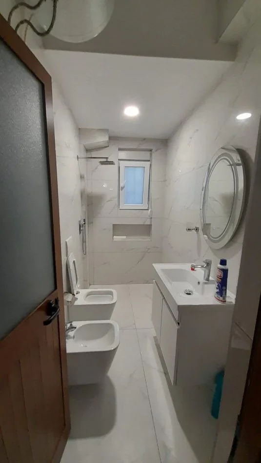 Tirane, Apartament 2+1 per qira Kati 1, 79 m² 550 € (Mozaiku)