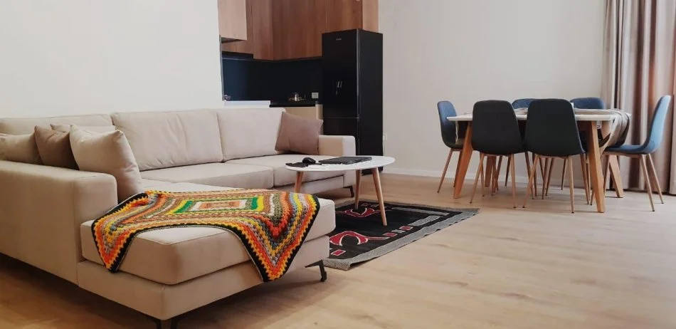 Tirane, shitet apartament 1+1+Ballkon Kati 2, 77 m² 208.000 € (rruga e bogdaneve)