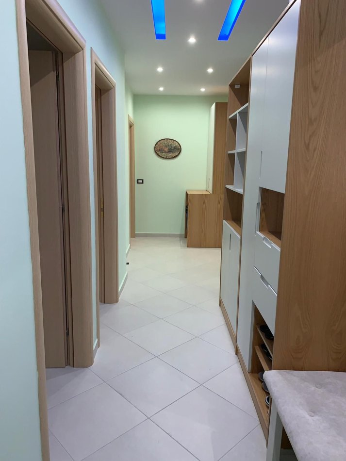 Tirane, shitet apartament 3+1+Ballkon Kati 4, 120 m² 145.000 € (Muhamet Deliu , Fresku)
