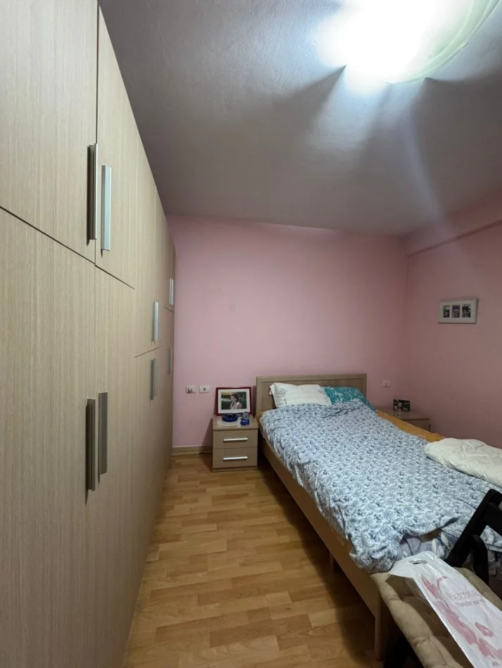 Tirane, jepet me qera apartament 1+1 Kati 6, 68 m² 600 € (ATSH)