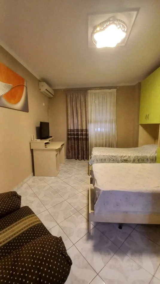 Durres, shitet apartament 4+1+Ballkon Kati 6, 196 m² 200.000 € (Shkembi i Kavajes)