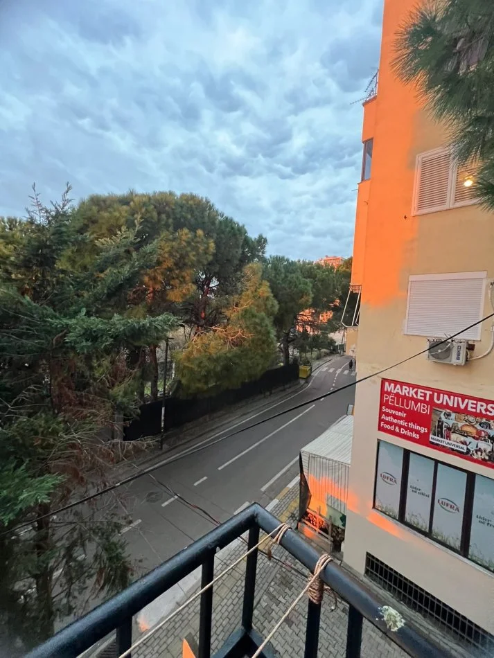 Durres, shitet apartament 1+1+Ballkon Kati 1, 80 m² 98.000 € (Shkembi i Kavajes)