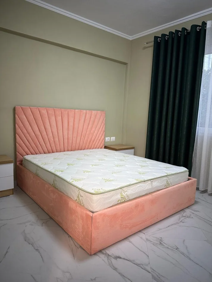 APARTAMENTE ME QERA - ZONA E SENATORIUMIT