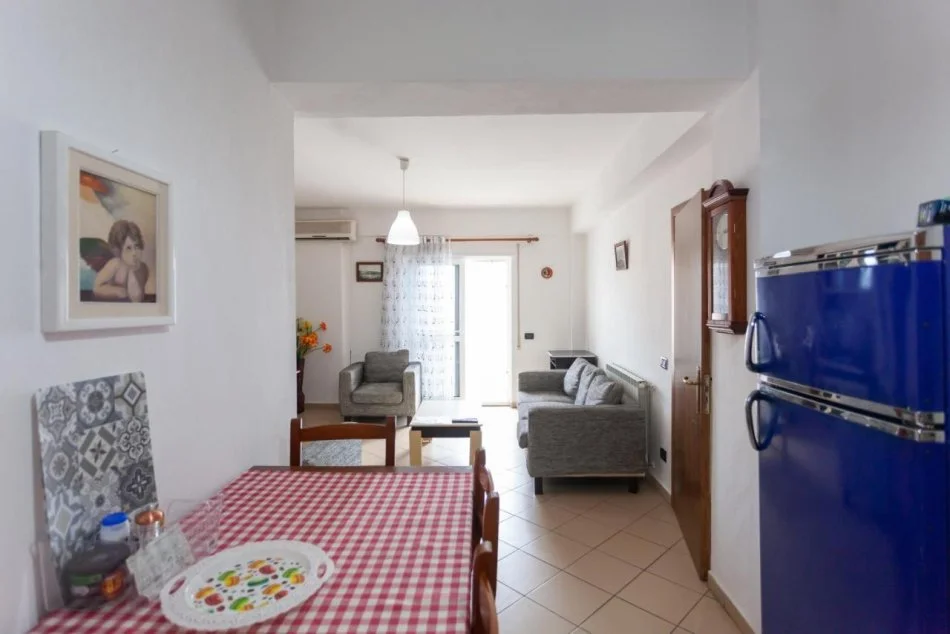 Durres, jepet me qera apartament 2+1+Aneks+Ballkon , 90 m² 350 € (Vollga)