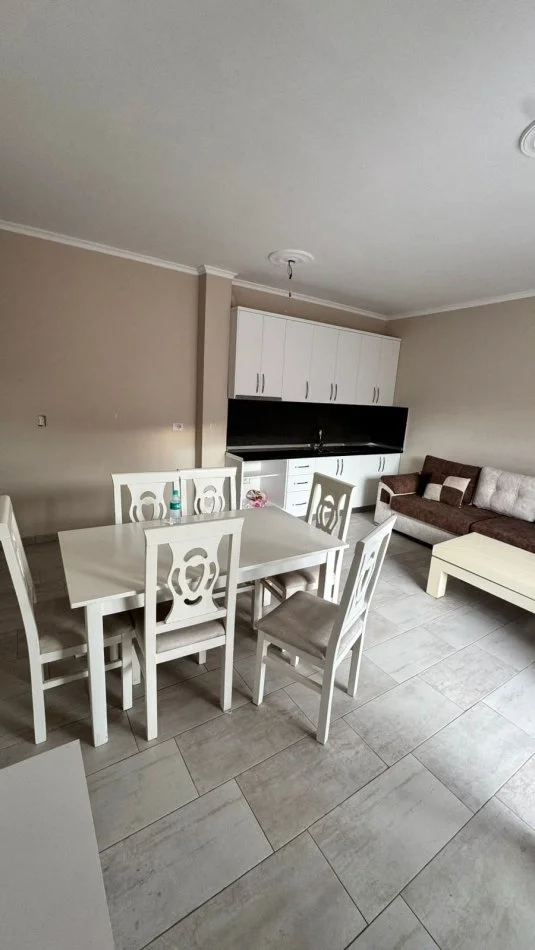 Durres, shitet apartament 1+1+Ballkon , 75 m² 75.000 € (Plazh Durres, Rruga Pavaresia)