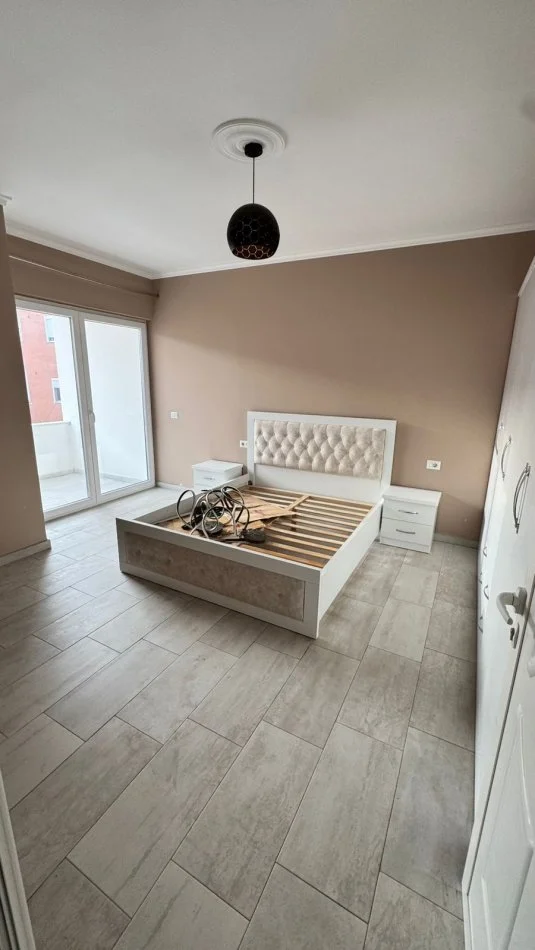 Durres, shitet apartament 1+1+Ballkon , 75 m² 75.000 € (Plazh Durres, Rruga Pavaresia)