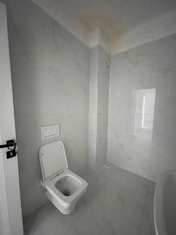 Durres, shitet apartament 2+1+Aneks+Ballkon Kati 4, 94 m² 141.000 € (GOLEM DURRES)