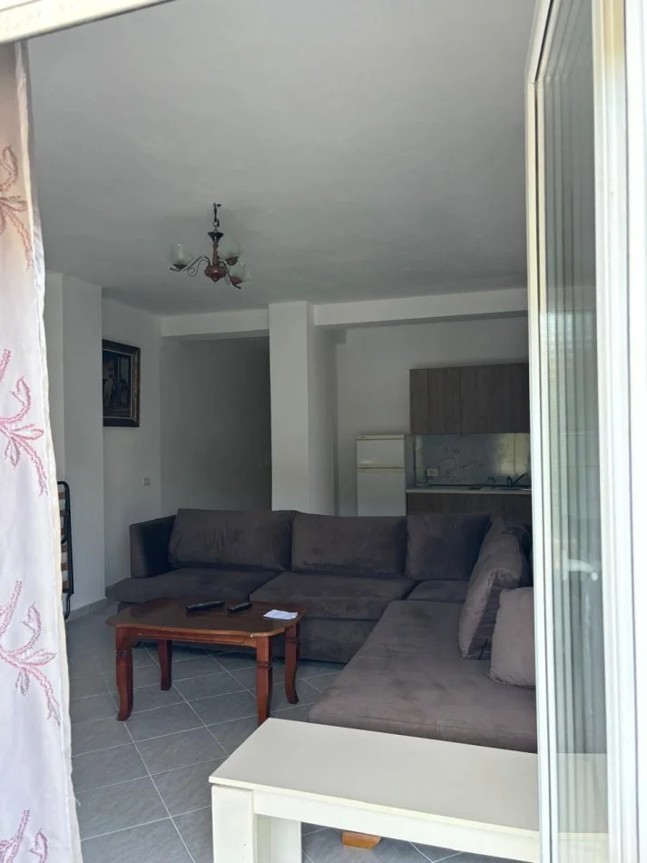 Durres, jepet me qera apartament 1+1 Kati 6, 64 m² 300 € (Plepa, Durres)