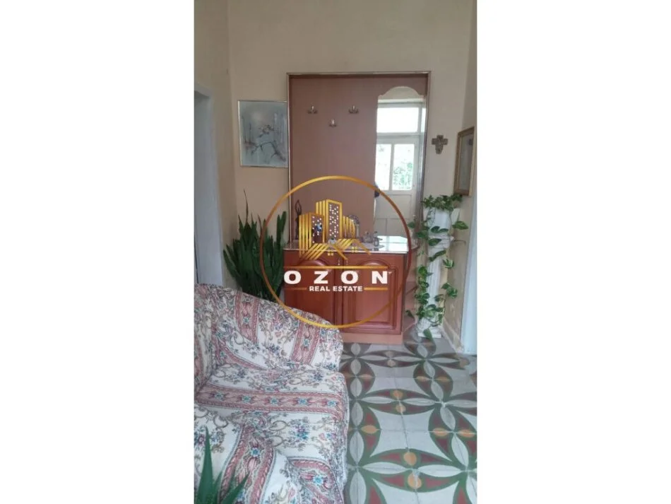 Shtëpi Private në Shitje tek Rruga Mujo Ulqinaku, Durrës!