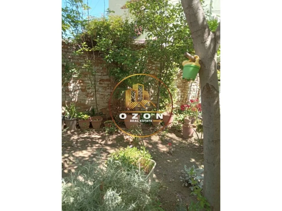 Shtëpi Private në Shitje tek Rruga Mujo Ulqinaku, Durrës!