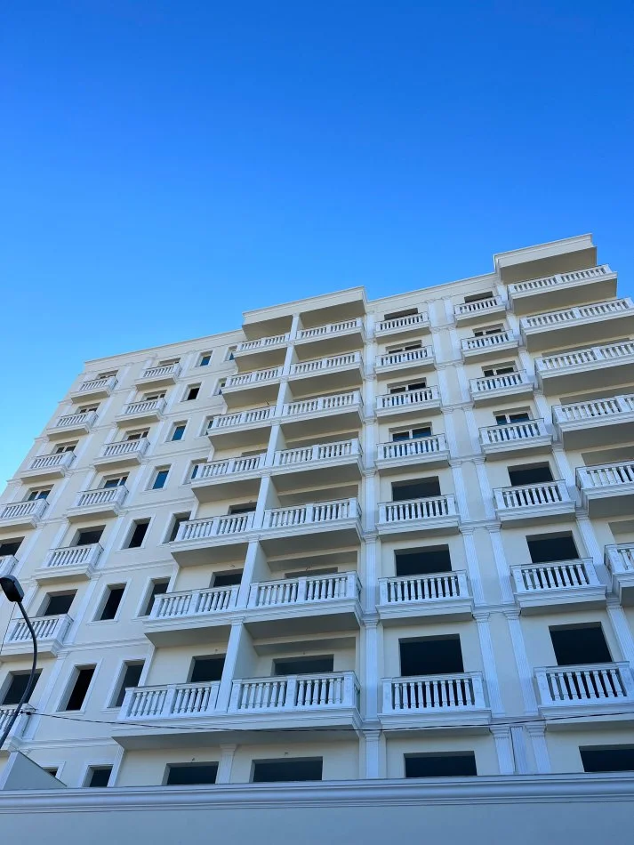 Tirane, shitet apartament 1+1 Kati 4, 75 m² 67.000 € (SHITET APARTAMENT 1+1 TEK KOTARJA!)