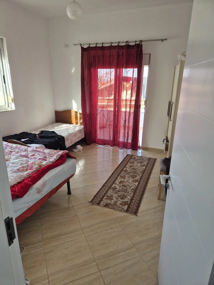 Tirane, Apartament 2+1 me qira Kati 2, 74 m² 400 € (Kodra e Priftit)