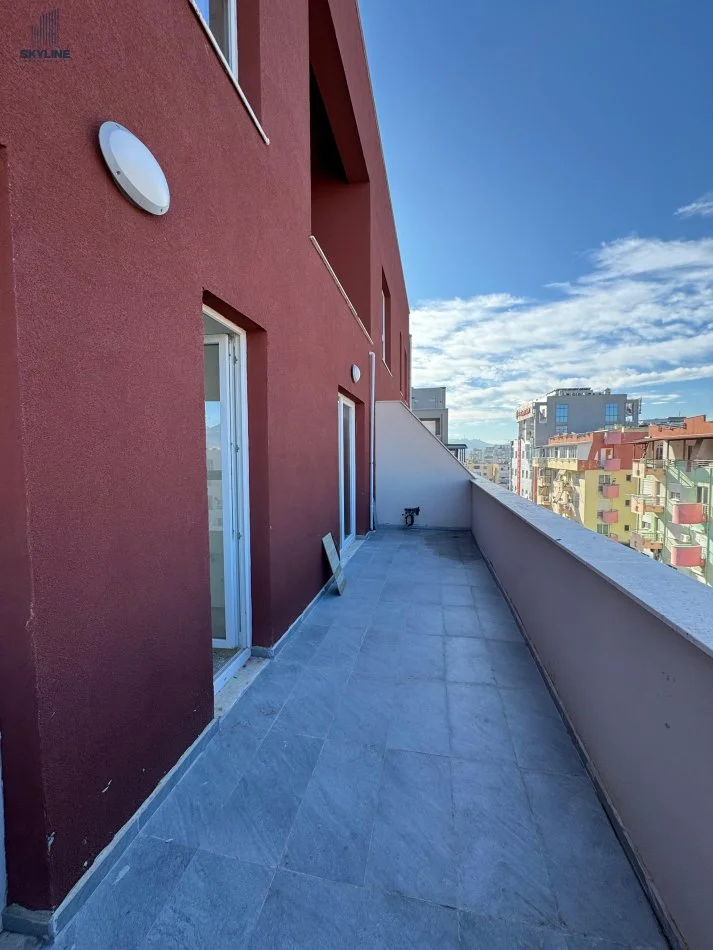 Tirane, shitet 2+1+Ballkon Kati 7, 111 m² 160.950 € (rruga dritan hoxha)