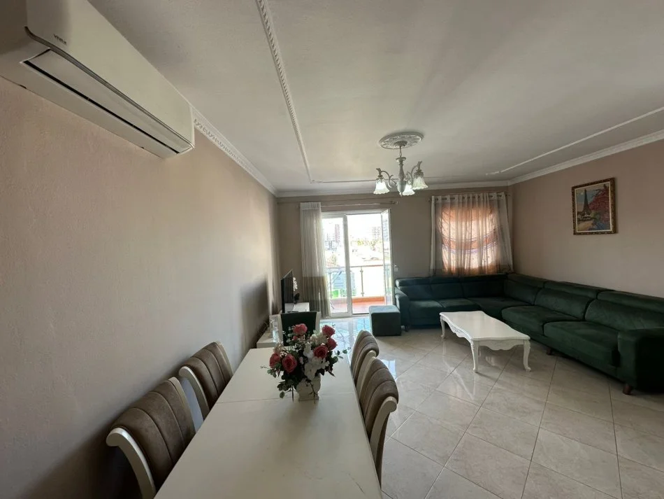 Tirane, jepet me qera 2+1 Kati 4, 125 m² 600 € (RRUGA TEODOR KEKO)