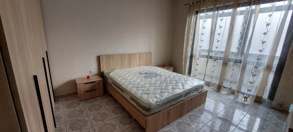 Tirane, Apartament 1+1per qira  Kati 2, 67 m² 450 € (Shkolla Partizani)