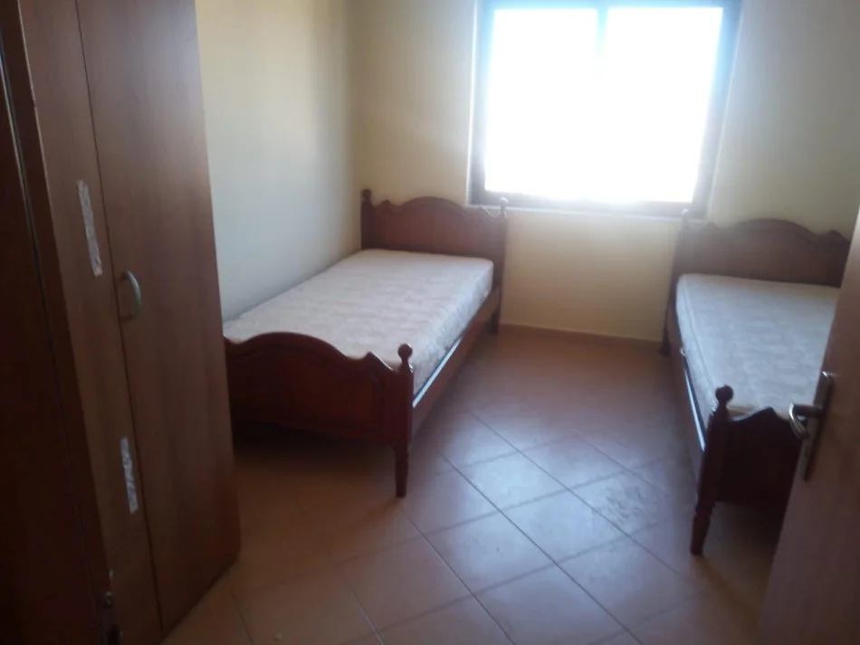 Tirane, Apartament 2+1 me qira  Kati 7, 107 m² 450 € (Vasil Shanto)