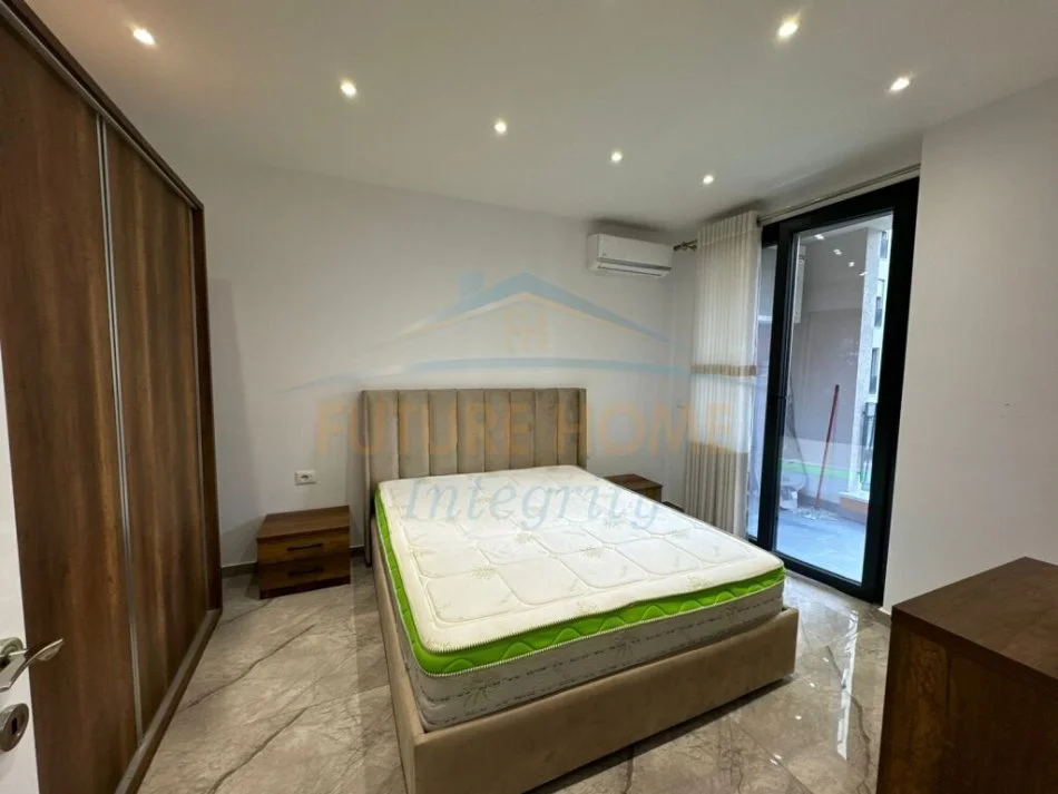 Tirane, jepet me qera apartament 1+1 Kati 2, 64 m² 550 € (OXHAKU KOMPLEKSI ZIRKON)