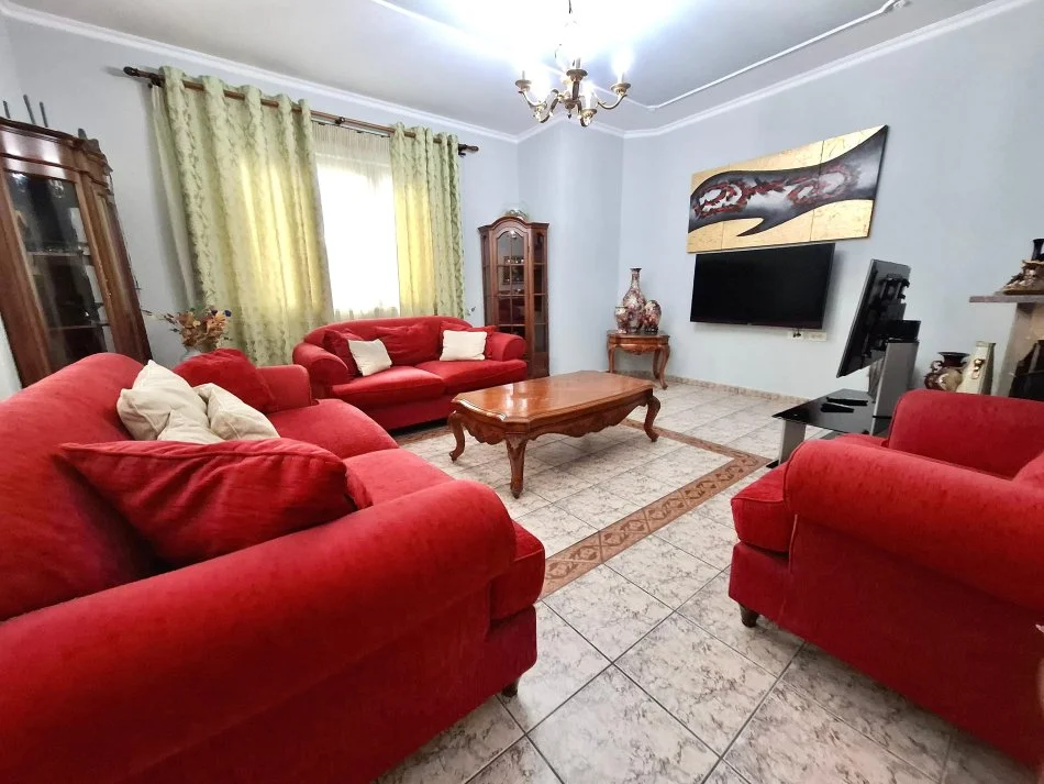 JEPET ME QERA: 3+1+Ballkon Kati 2, 114 m² 800 €/MUAJ**** ( 📍 Tregu Elektrik - Mihal Grameno)