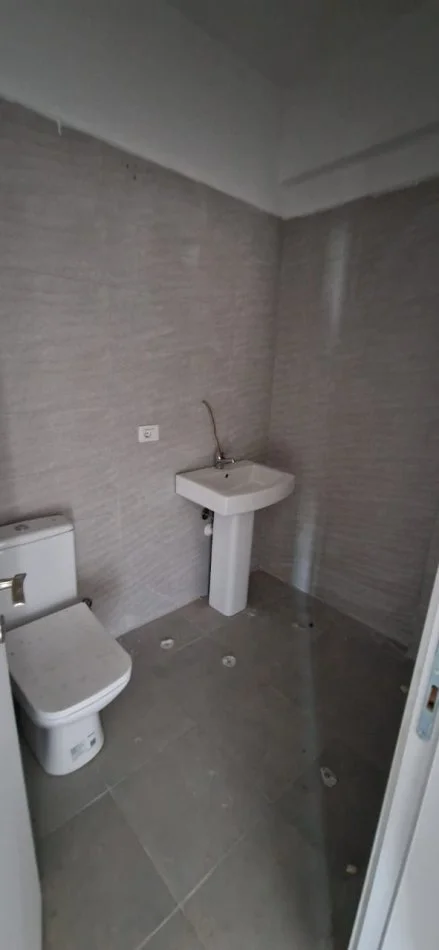 Tirane, shitet apartament 2+1 Kati 5, 121 m² 164.000 € (RR.BULEVARDI MIGJENI,ASTIR)