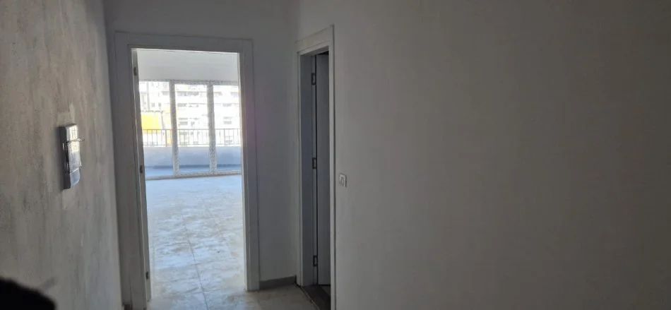 Tirane, shitet apartament 2+1 Kati 5, 121 m² 164.000 € (RR.BULEVARDI MIGJENI,ASTIR)