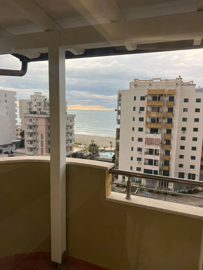 Durres, shitet apartament+verande | Penthouse 2+1+Aneks+Ballkon Kati 6, 133 m² 178.000 € (Shkembi i Kavajes)