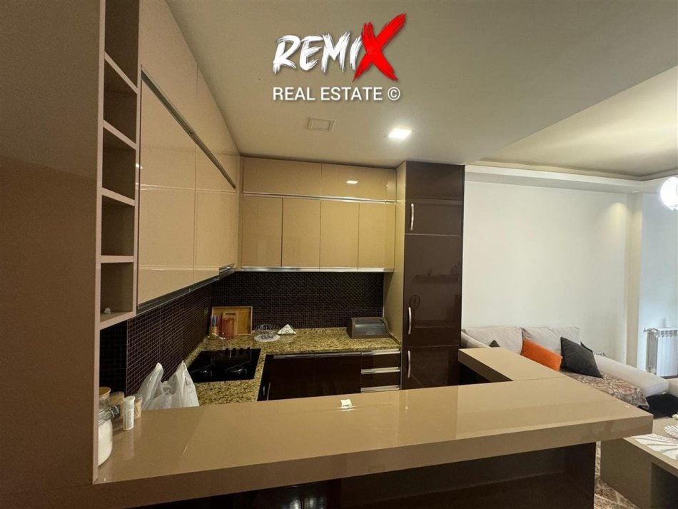 Mali Robit, shitet apartament 1+1+Aneks+Ballkon Kati 3, 68 m² 80.000 €