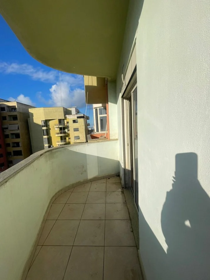 Durres, shitet apartament 2+1+Aneks+Ballkon Kati 7, 104 m² 87.000 € (Ish Rajoni)