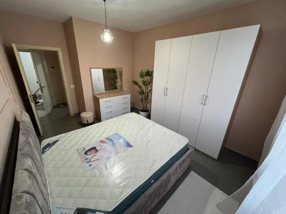 Durres, shitet apartament 2+1 Kati 5, 84 m² 82.000 € (Golem)