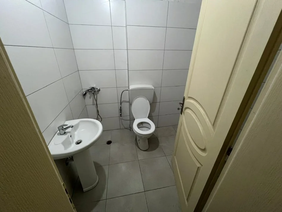 Durres, shitet apartament 2+1 Kati 5, 84 m² 82.000 € (Golem)