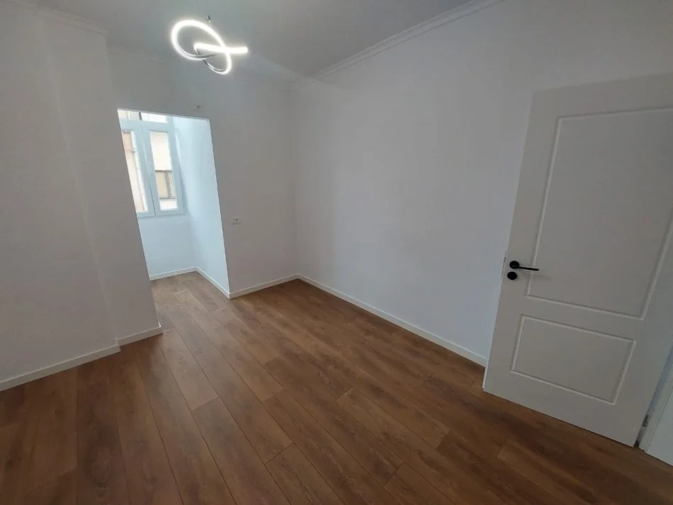 Tirane, shitet apartament 2+1 Kati 5, 90 m² (RR.DIBRES)