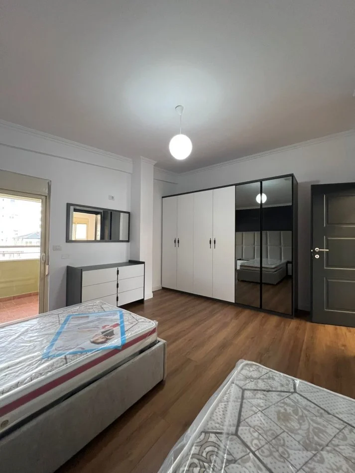 Durres, shitet apartament 2+1 Kati 7, 133 m² 178.000 € (Shkembi i Kavajes)