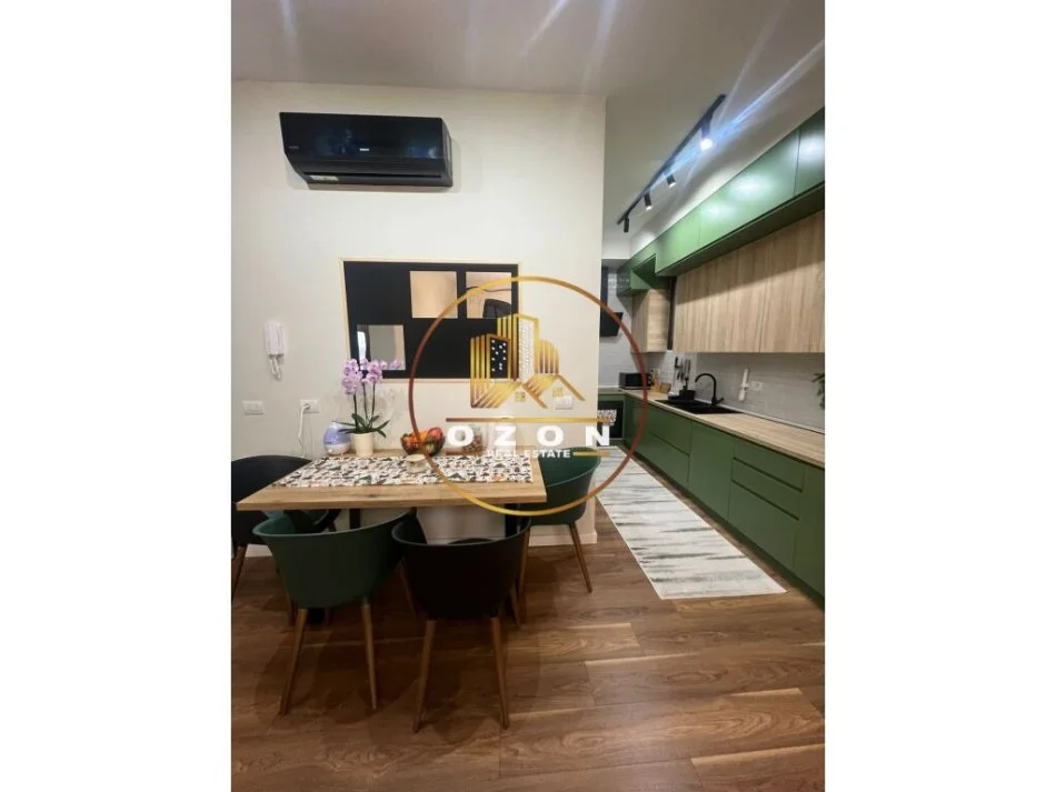 Apartament 2+1+2 me Post Parkimi për Qira tek Rruga e Kosovarëve!