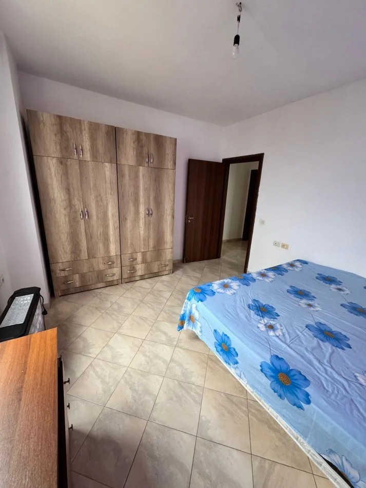 Tirane, jap me qera 2+1+Ballkon Kati 5, 108 m² 500 € (Kodra e Diellit 1)