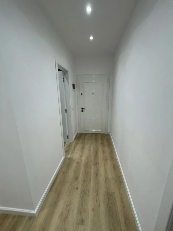 Tirane, shitet apartament 2+1+Ballkon Kati 3, 105 m² 170.000 € (Kodra e Diellit)