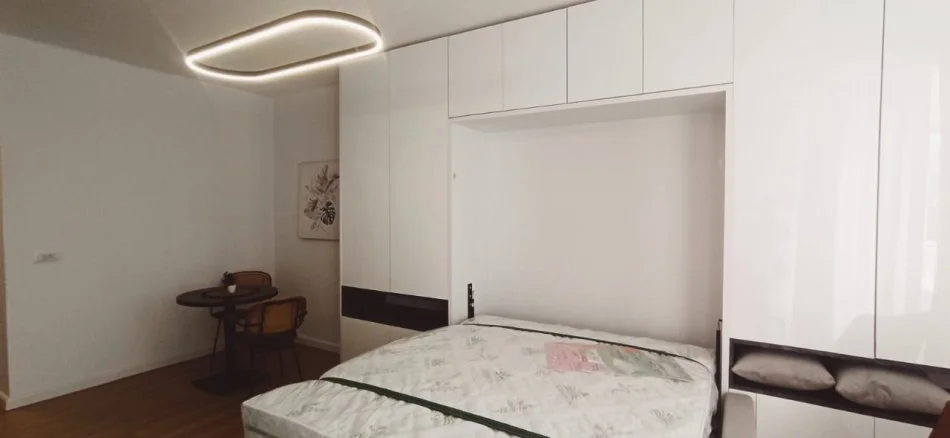 SHITET: Garsoniere 100% E Re / E Pabanuar Me Pare (36m2) 📍 Perballe Kristal Center - Komuna | Investim Premium ****  82.000€