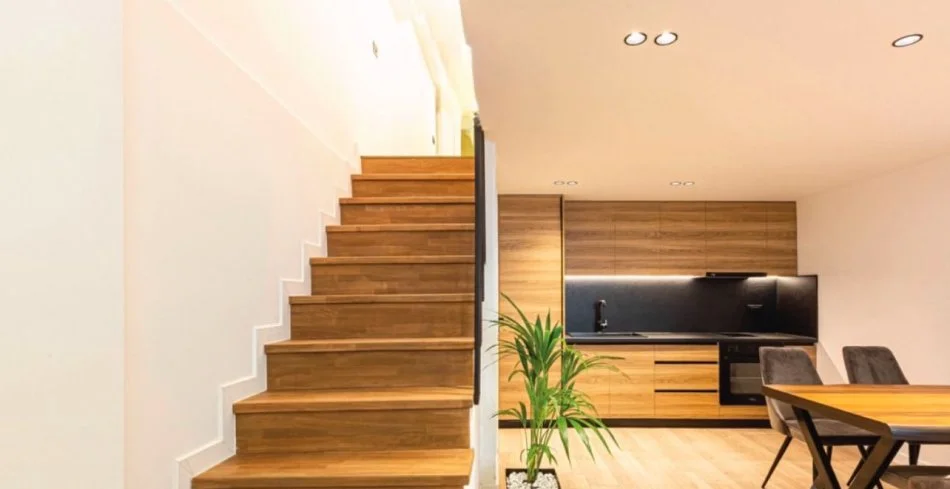 Tirane, jepet me qera apartament 3+1+Ballkon , 150 m² 2.300 € (TEG)