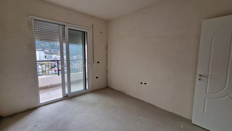 Vlore, shitet 2+1+Ballkon Kati 8, 101 m² 140.000 € (Pelivan Leskaj)