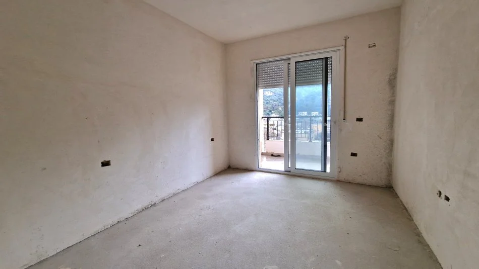 Vlore, shitet 2+1+Ballkon Kati 8, 101 m² 140.000 € (Pelivan Leskaj)