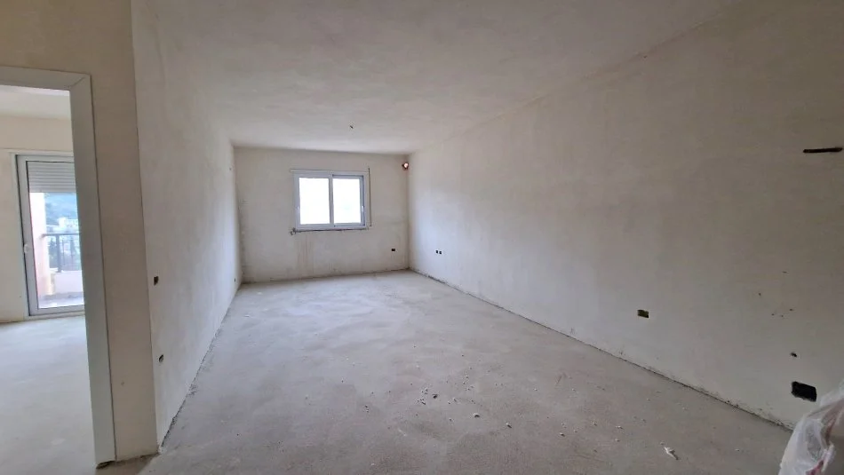 Vlore, shitet 2+1+Ballkon Kati 8, 101 m² 140.000 € (Pelivan Leskaj)