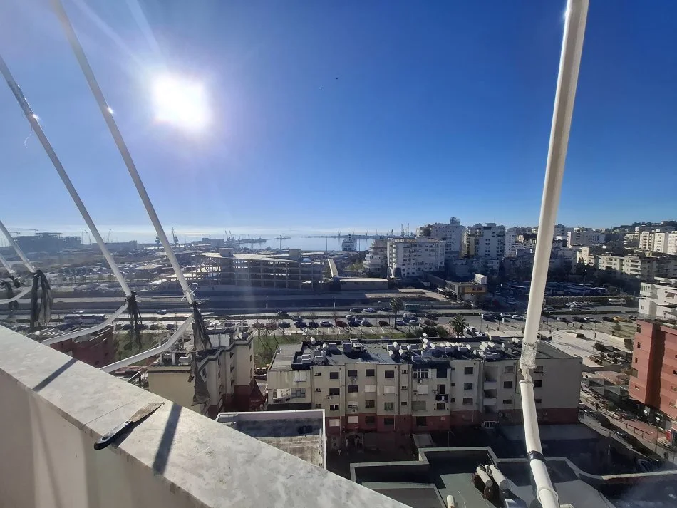 Durres, shitet apartament 2+1 Kati 11, 93 m² 128.000 € (Stacioni i Trenit)