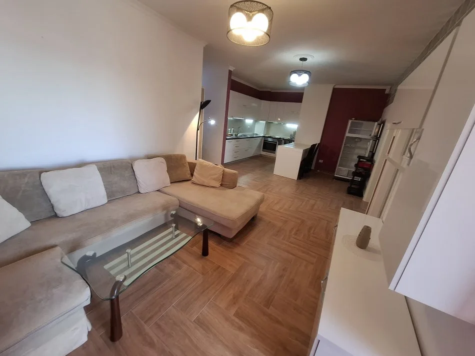 Durres, shitet apartament 2+1 Kati 11, 93 m² 128.000 € (Stacioni i Trenit)