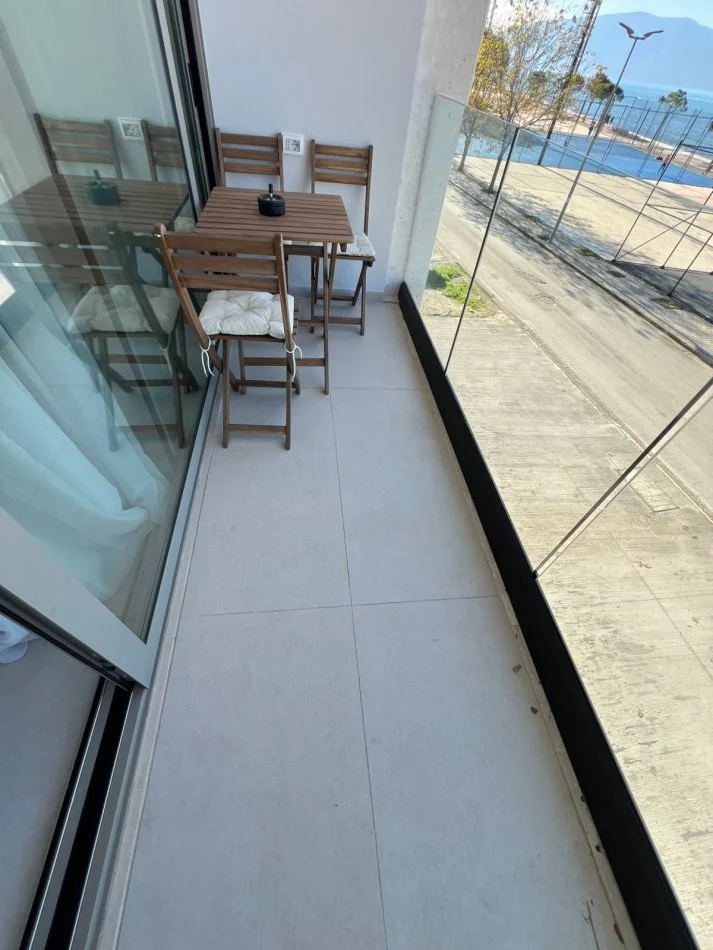Vlore, shitet apartament 1+1+Ballkon Kati 2, 57 m² (Lungomare)