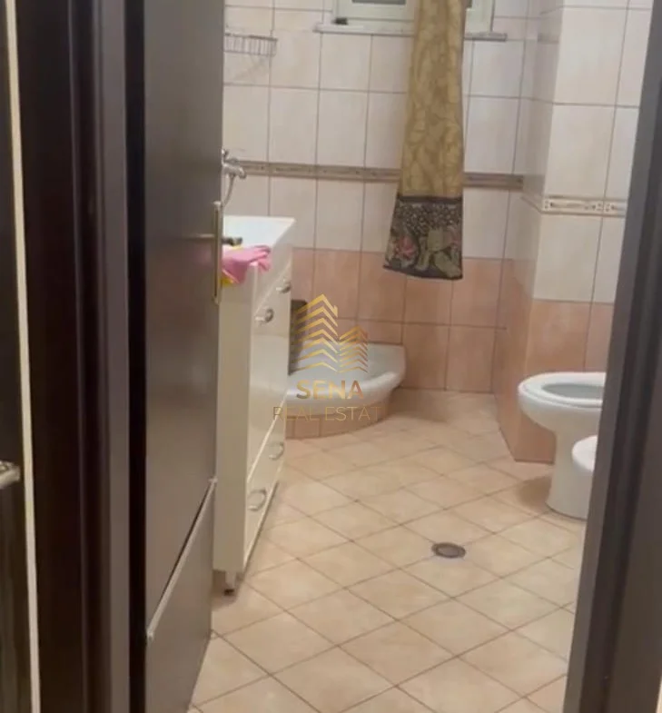 Tirane, shitet apartament 2+1+Ballkon Kati 2, 105 m² 105.000 € (Fresku)