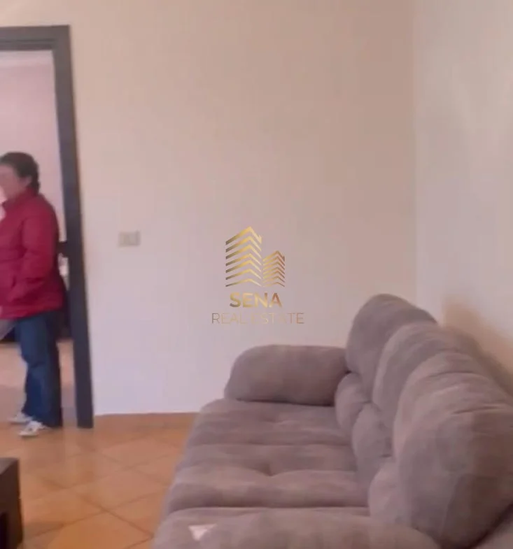 Tirane, shitet apartament 2+1+Ballkon Kati 2, 105 m² 105.000 € (Fresku)