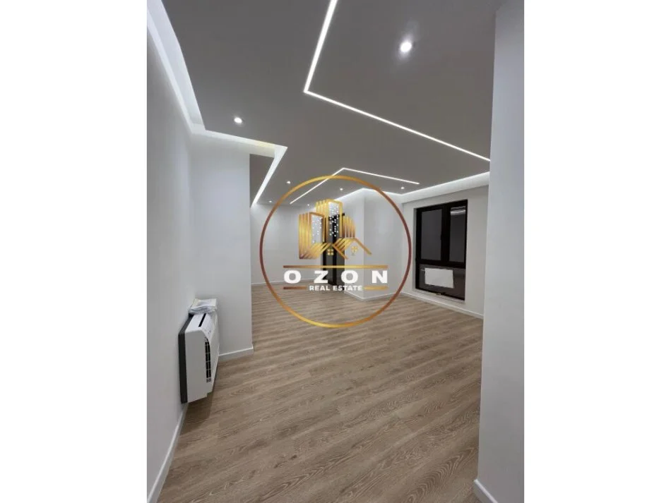 Apartament i pershtatshem per zyra,biznese 1+1 për Qira në Myslym Shyri, Tiranë