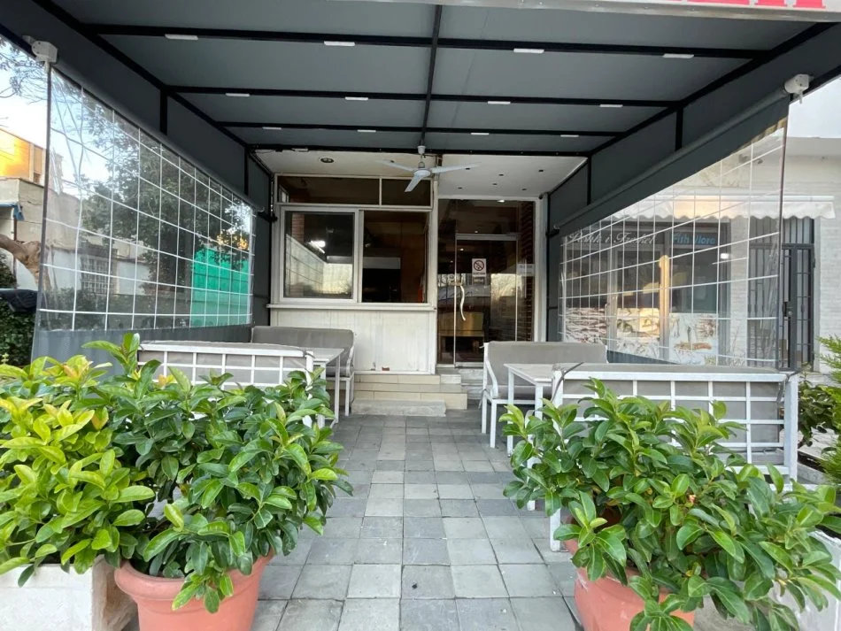 Vlore, shitet bar-resorant Kati 0, 95 m² 190.000 € (Rr.Demokracia,Vlore)